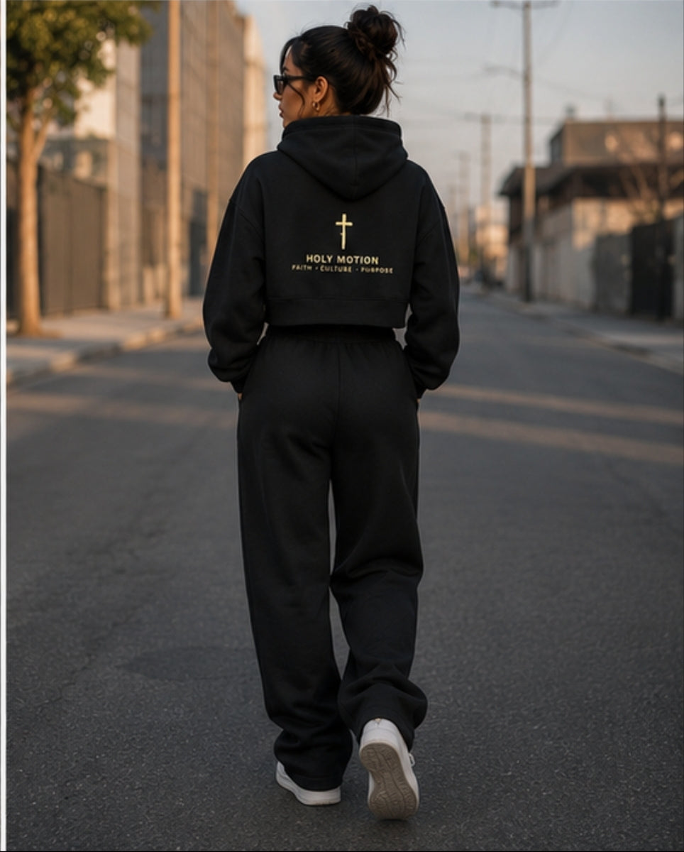 ON GOD Women's Essential Cropped Hoodie